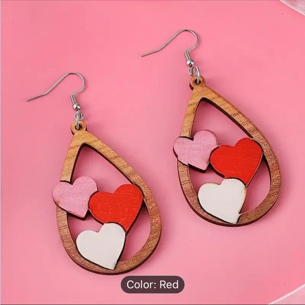 lightweight double sided heart earrings - Picture 5 of 6